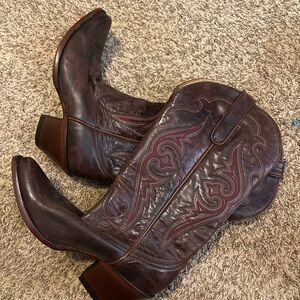 NWOT Idyllwind Brown Heeled Boots—Worn Once